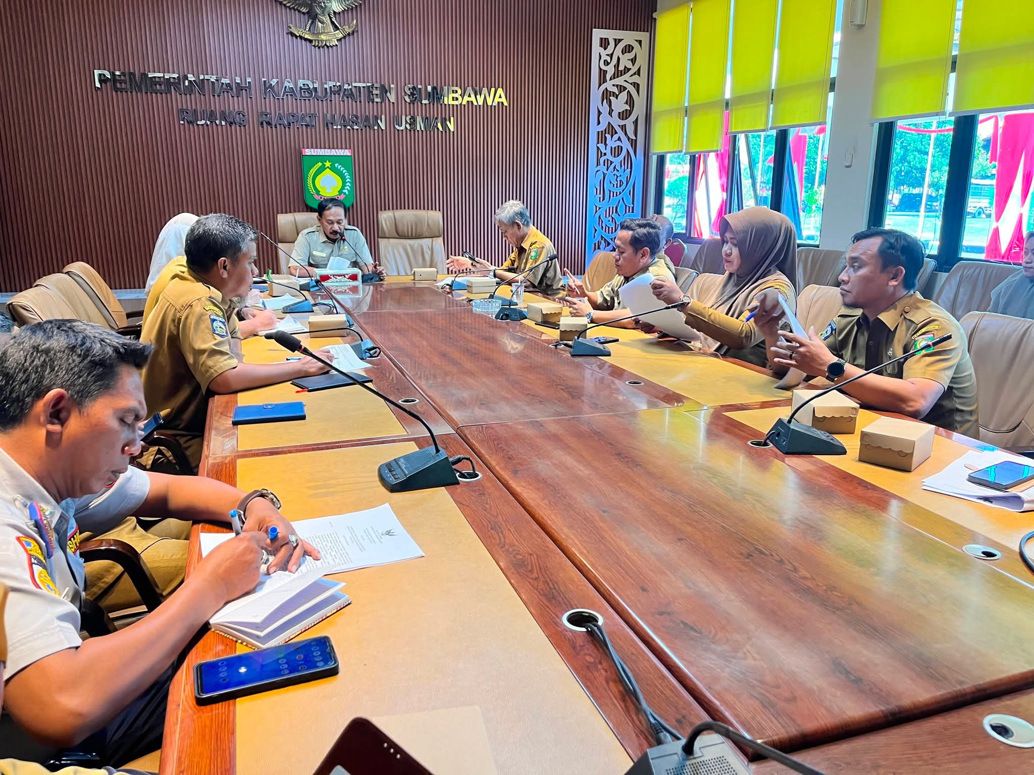 ASISTEN II SEKDA SUMBAWA TEKANKAN TRANSPARANSI PEMBANGUNAN MASJID SERTA DESAIN ULANG & PKS HARUS RINCI